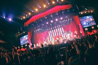 「sumika Live Tour 2024『FLYDAY CIRCUS』」神奈川・ぴあアリーナMM公演の様子。（撮影：後藤壮太郎）