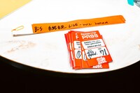 「自給自足LiVE-vol.1-」メンバーお手製のチケット。