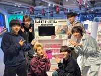 SHIBUYA TSUTAYAを訪れたLienel。