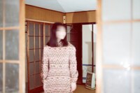 「TXQ FICTION」第1弾「イシナガキクエを探しています」より。(c)テレビ東京