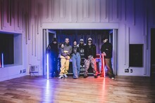 「RASEN」第26弾に集結したYENTOWNメンバー。