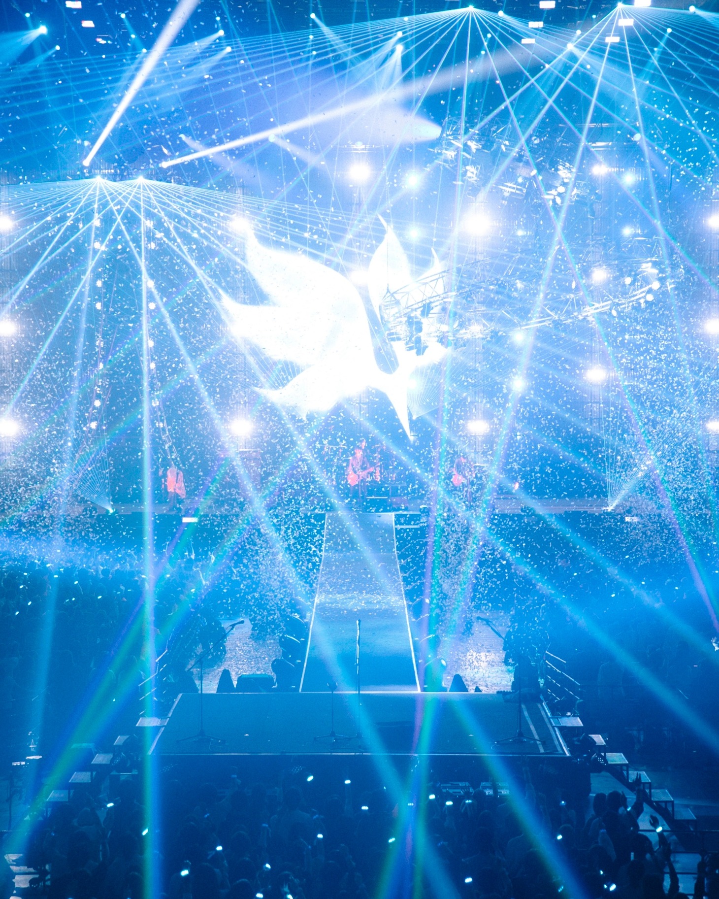 BUMP OF CHICKEN