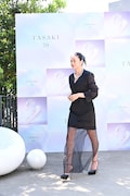 退場する柴咲コウ。