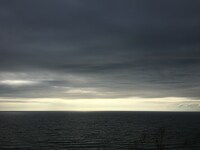 小平のキャンプ場から見た日本海