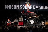 UNISON SQUARE GARDEN（Photo by Viola Kam［V'z Twinkle］）