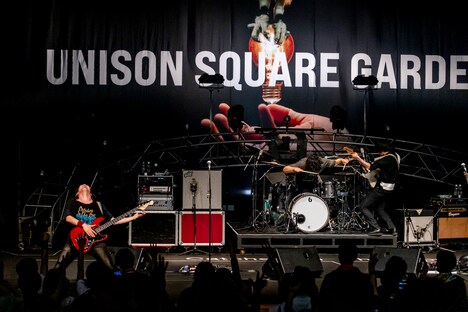 UNISON SQUARE GARDEN（Photo by Viola Kam［V'z Twinkle］）