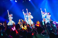 手羽先センセーション新体制お披露目公演の様子。