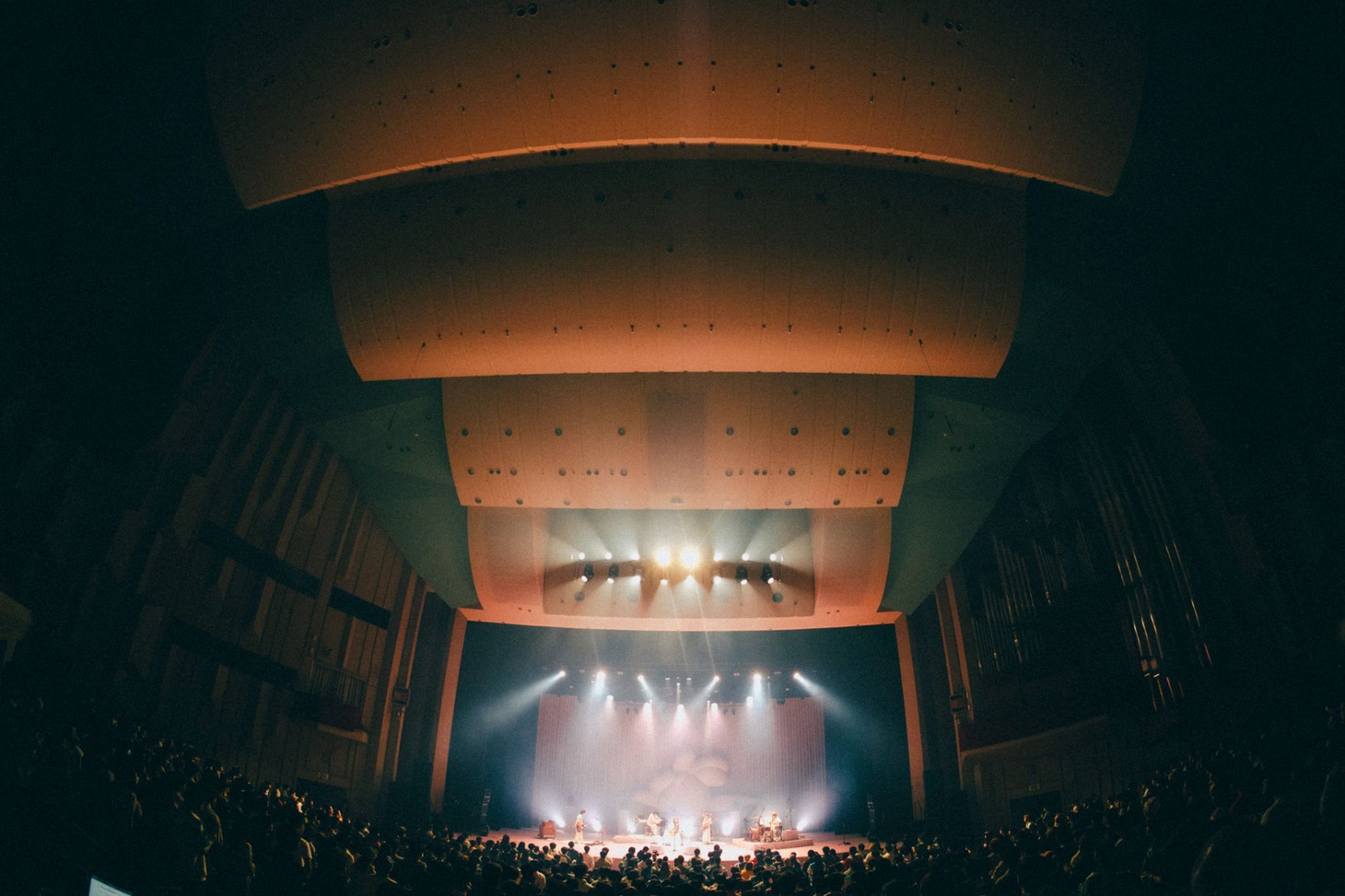 「にしな ツアー『Feeling』」最終公演の様子。 （Photo by renzo masuda）
