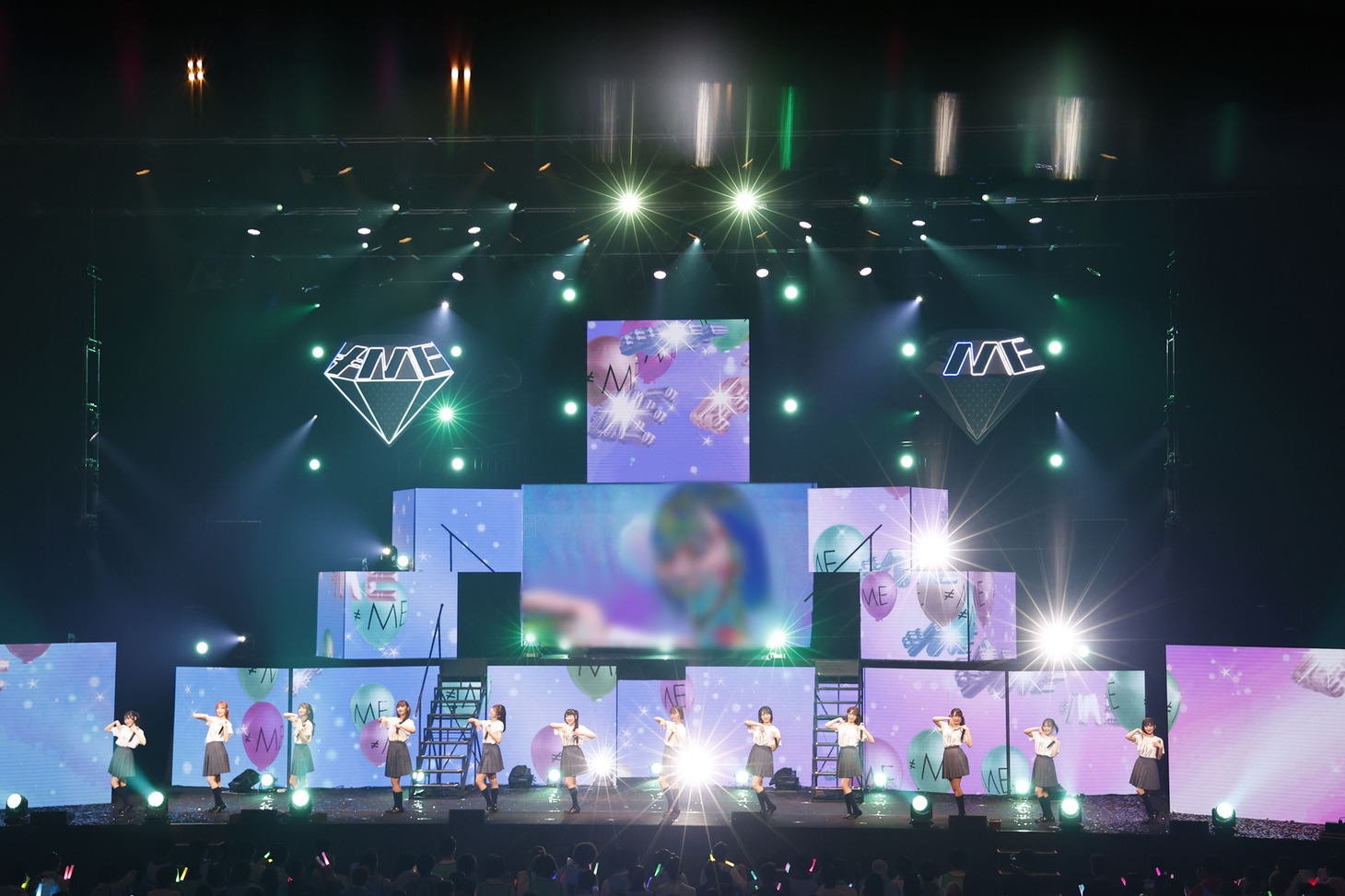 「≠ME 全国ツアー2024『やっと、同じクラス』」初日公演より。