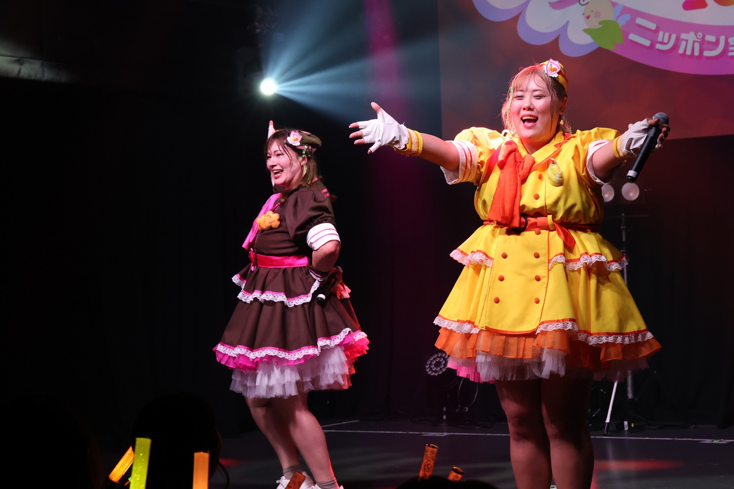 「ニッポン全国食べ尽くせ!!」最終公演より。