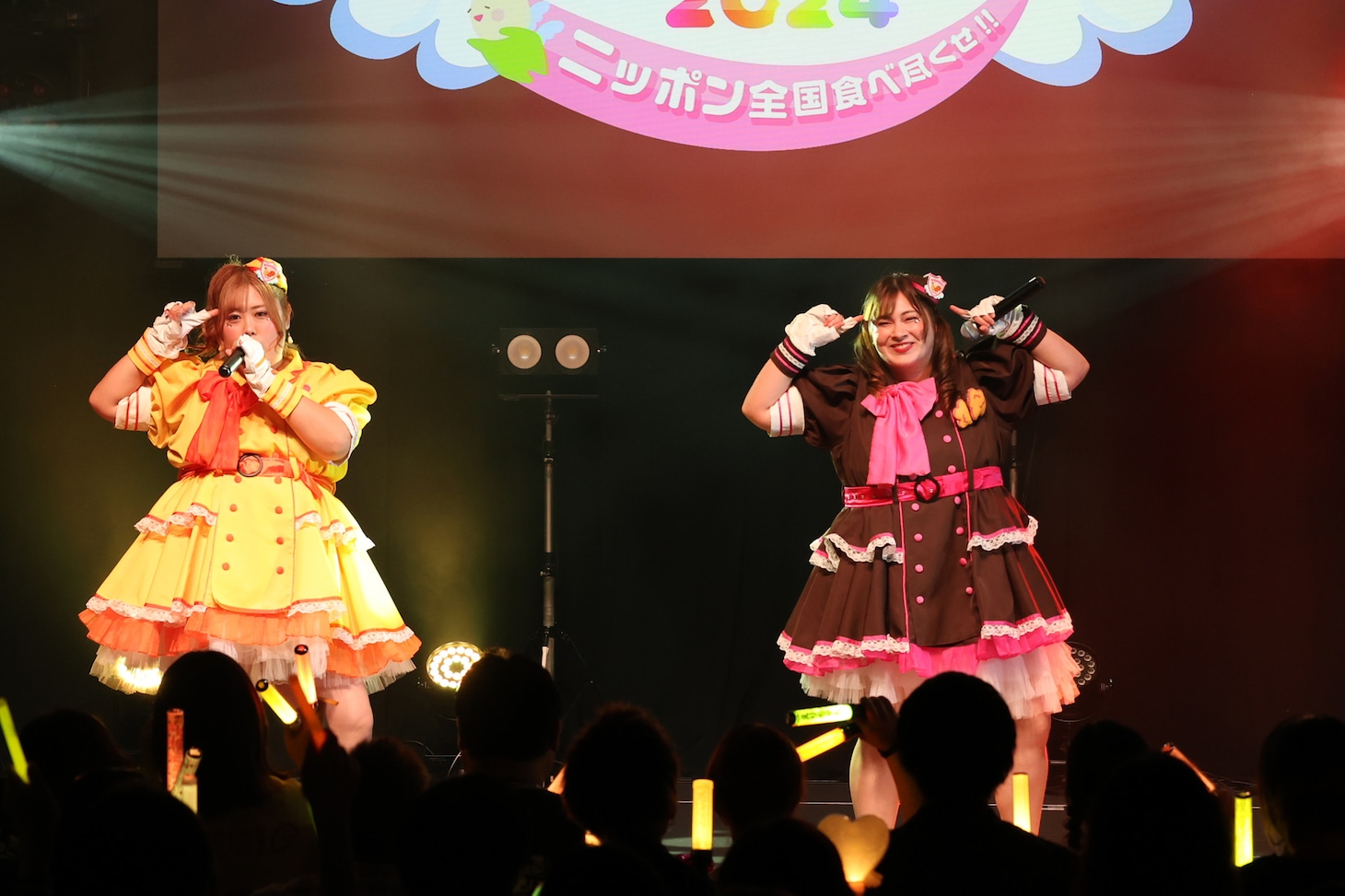 「ニッポン全国食べ尽くせ!!」最終公演より。