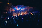 「キングサリ 2nd Anniversary LIVE『Walpurgis』」の様子。（撮影：真島洸）