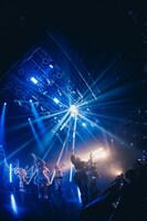 「キングサリ 2nd Anniversary LIVE『Walpurgis』」の様子。（撮影：真島洸）