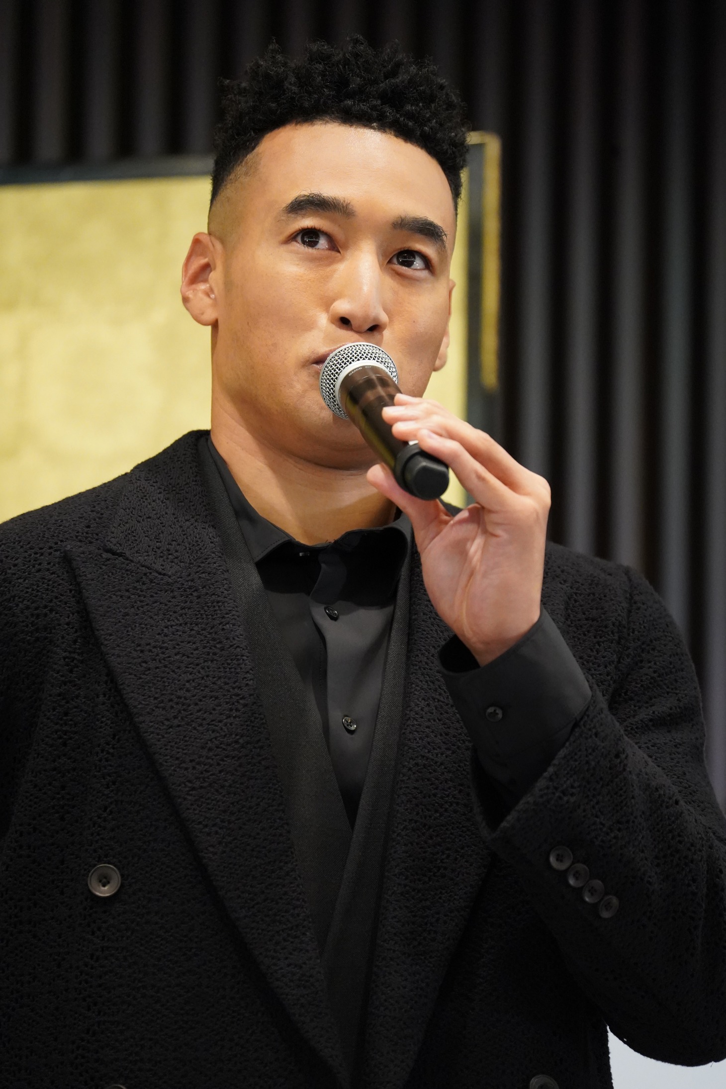 関口メンディー