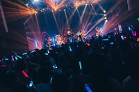 「キングサリ 2nd Anniversary LIVE『Walpurgis』」の様子。（撮影：真島洸）