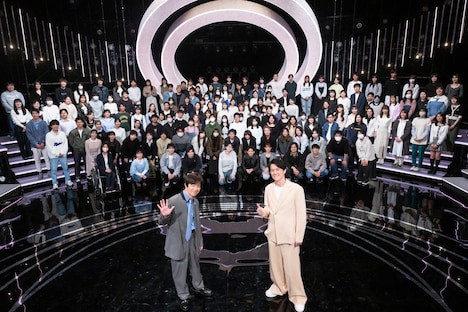 左から内村光良、福山雅治。（写真提供：NHK）