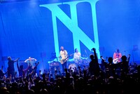 The BONEZ（撮影：半田安政）