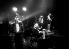 「折坂悠太 ツアー2024 あいず」最終公演の様子。（Photo by Yukitaka Amamiya）