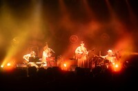 「折坂悠太 ツアー2024 あいず」最終公演の様子。（Photo by Yukitaka Amamiya）