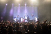 「折坂悠太 ツアー2024 あいず」最終公演の様子。（Photo by Yukitaka Amamiya）