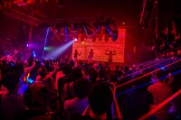 「SANDAL TELEPHONE 5th Anniversary Party "DO YOU LOVE ME?"」の様子。