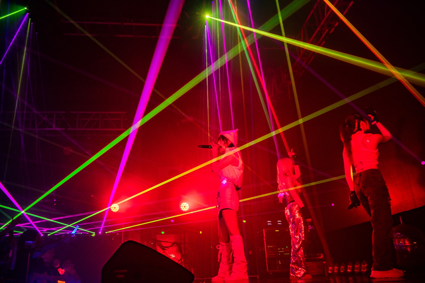 「SANDAL TELEPHONE 5th Anniversary Party "DO YOU LOVE ME?"」の様子。