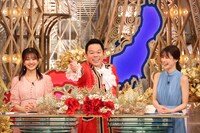 左から原田葵（フジテレビアナウンサー）、津田篤宏（ダイアン）、鈴木唯（フジテレビアナウンサー)。 (c)フジテレビ