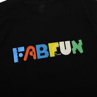 「FAB FUN」Tシャツ