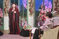 美川憲一と黒柳徹子。(c)テレビ朝日
