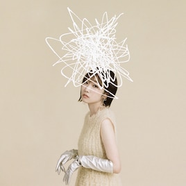 田所あずさ、アーティストデビュー日に新ミニアルバム「Ivory」リリース