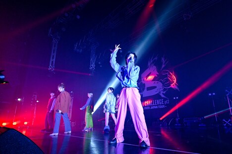 「BiTE CHALLENGE pt2 ～ALL OVER JAPAN TOUR～」Zepp DiverCity（TOKYO）公演の様子。