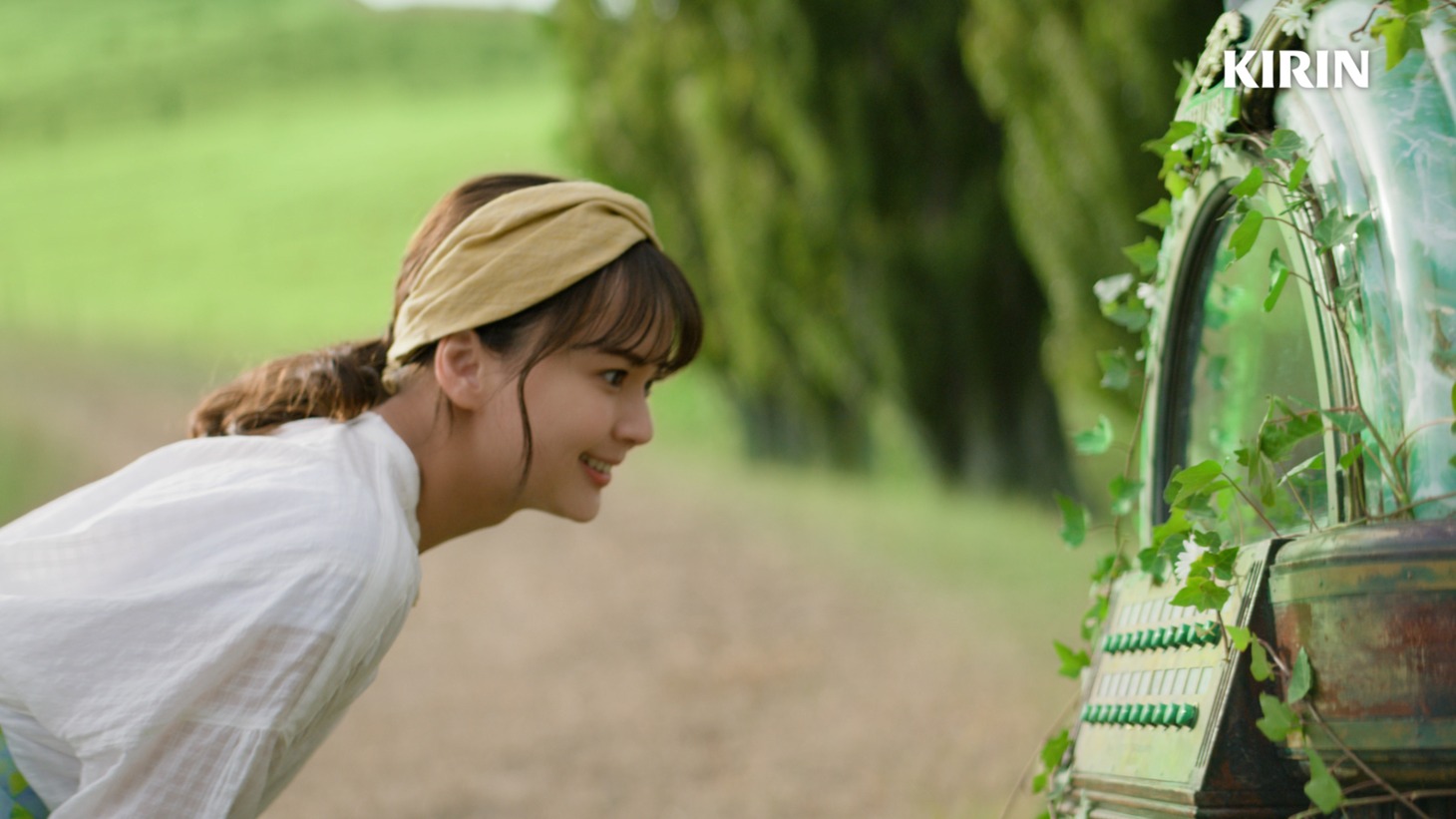 「淡麗グリーンラベル」のテレビCM「GREEN JUKEBOX 始編」より。