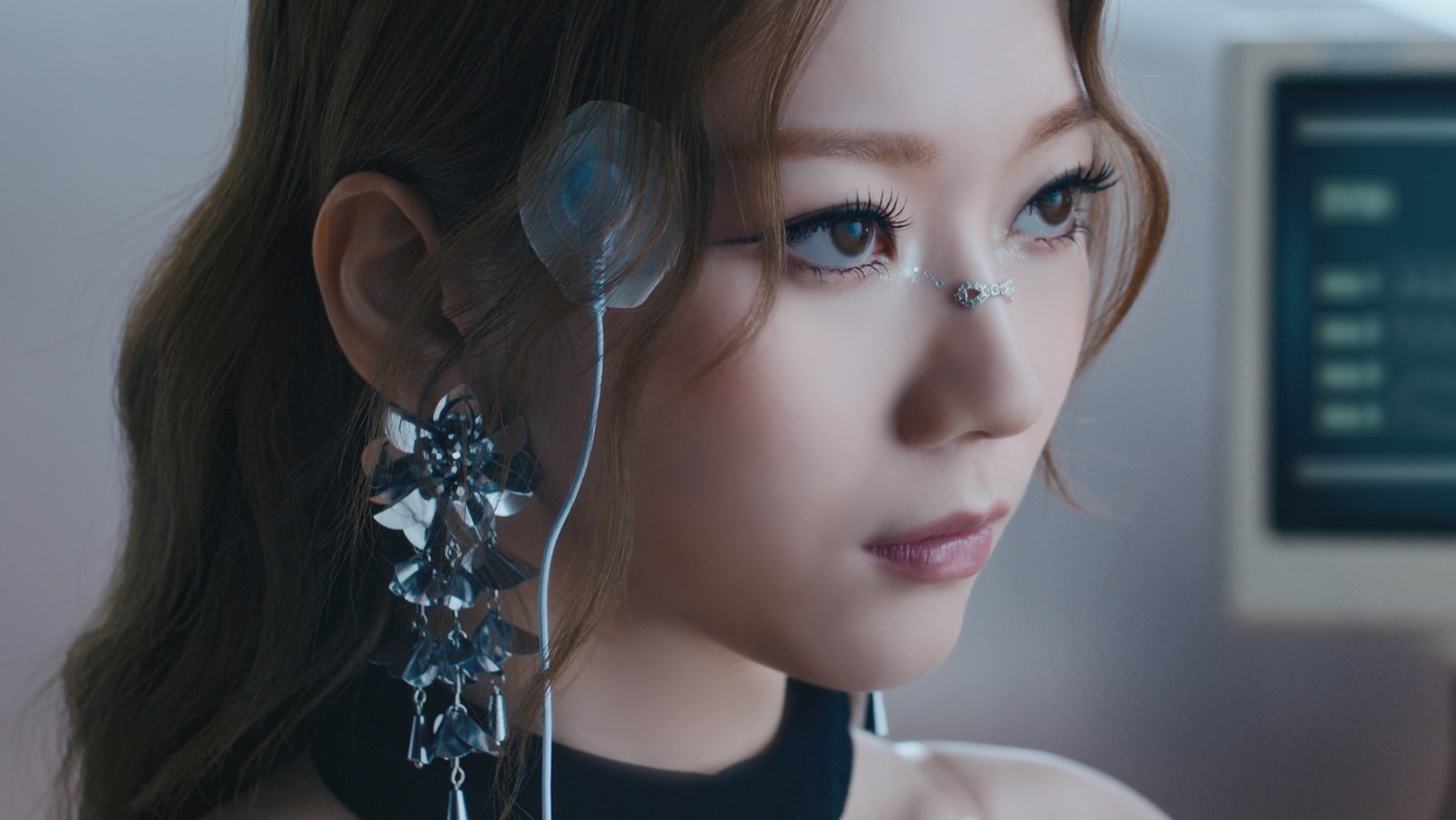 「IS:SUE（イッシュ） "1st IS:SUE" Concept Trailer」より。(c)LAPONE GIRLS