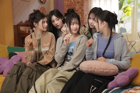 NewJeans出演テレビCM「This is おいしいZERO アイス篇」ビハインドシーン。