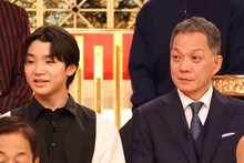 左から寺田心、“おじちゃん” 。(c)フジテレビ