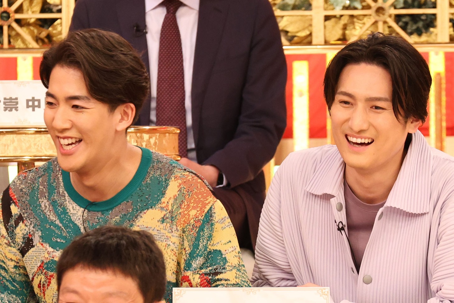 左から尾上右近、中村隼人。(c)フジテレビ