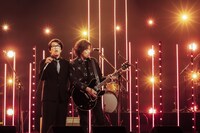 岡村和義のスタジオライブの様子。（写真提供：NHK）