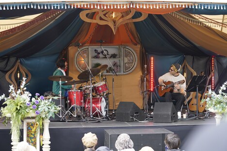 ファビアーノ・ド・ナシメントと石若駿。(c)FUJI&SUN'24