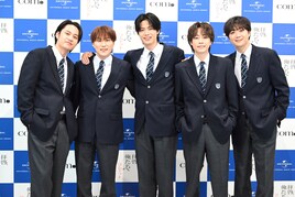 メジャーデビュー直前のコムドットが会見、CD売り上げ目標は20万枚「僕らを嫌いな人にも聴いてほしい」