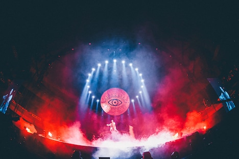 「キタニタツヤ 10th Anniversary Live “彼は天井から見ている”」の様子。(撮影:西槇太一)