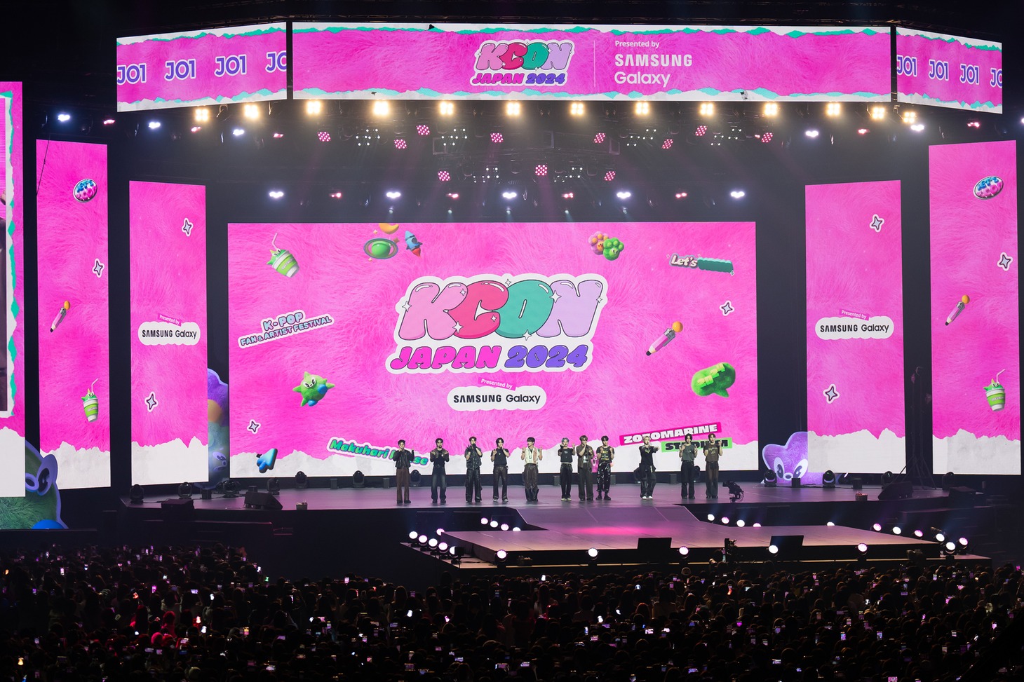 「KCON STAGE」JO1のステージの様子。 (c) CJ ENM Co., Ltd, All Rights Reserved