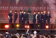 「M COUNTDOWN STAGE」DAY2のオープニングにて東方神起「Mirotic」をカバーしたJO1。 (c) CJ ENM Co., Ltd, All Rights Reserved