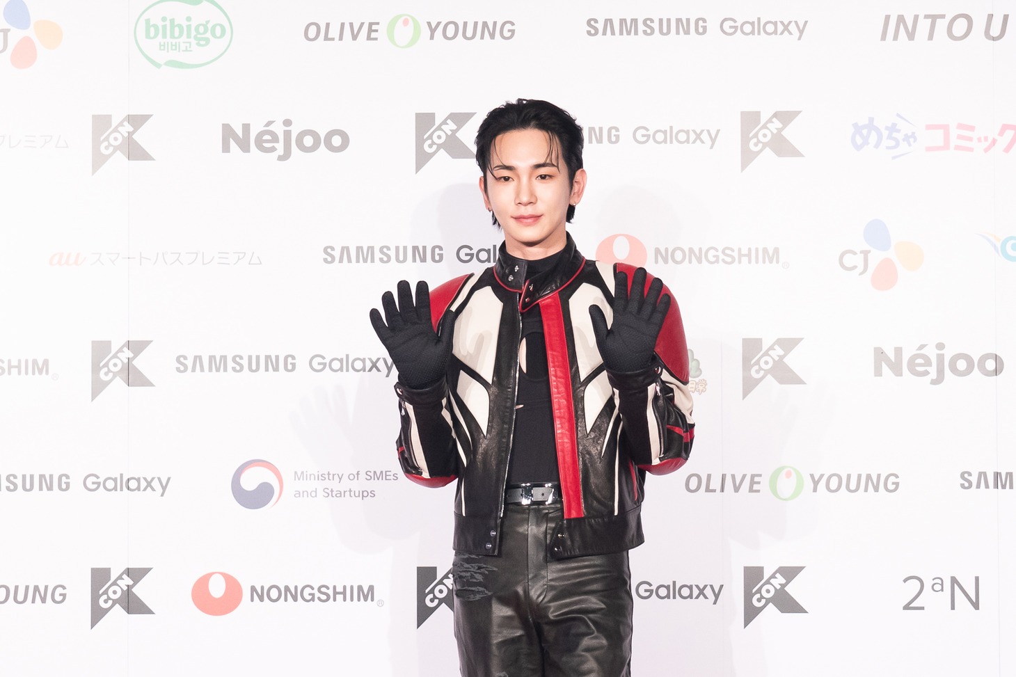 KEY（SHINee） (c) CJ ENM Co., Ltd, All Rights Reserved