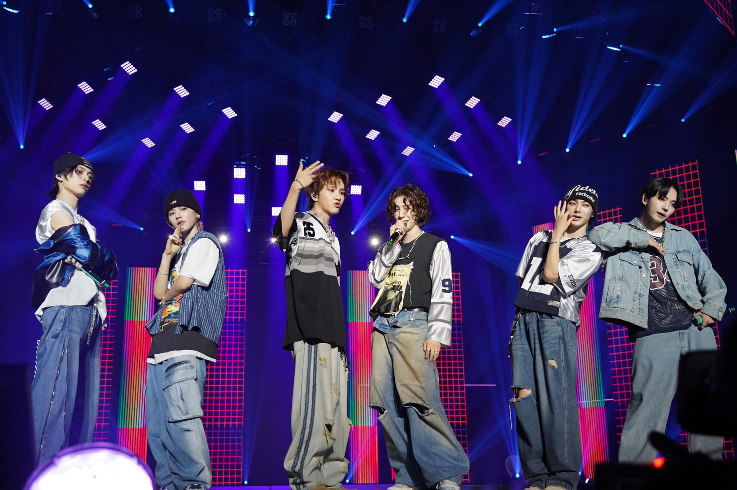 「KCON STAGE」BOYNEXTDOORのステージの様子。 (c) CJ ENM Co., Ltd, All Rights Reserved