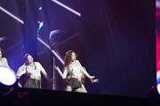 「KCON STAGE」IS:SUEのステージの様子。 (c) CJ ENM Co., Ltd, All Rights Reserved