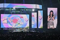 「KCON STAGE」ME:Iのステージの様子。 (c) CJ ENM Co., Ltd, All Rights Reserved