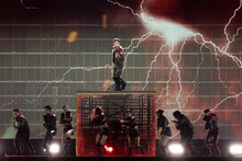 KEY（SHINee） (c) CJ ENM Co., Ltd, All Rights Reserved