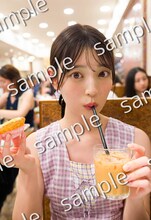 阪口珠美（乃木坂46）1st写真集「青いバラ」SHIBUYA TSUTAYA特典ポストカード（撮影：Takeo Dec.）