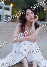 阪口珠美（乃木坂46）1st写真集「青いバラ」セブンネット特典ポスター（撮影：Takeo Dec.）
