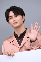 草川拓弥（超特急）